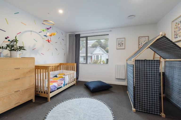 Photo of property in 24u6 Princess Terrace, Newtown, Wellington, 6021