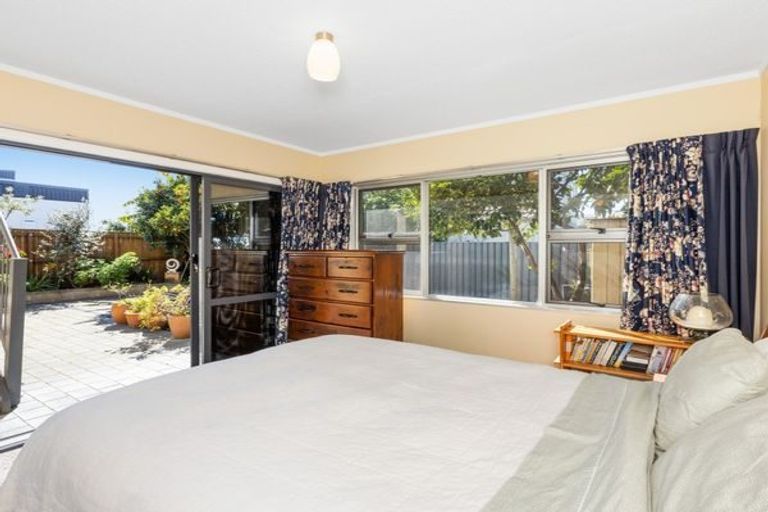 Photo of property in 3 James Street, Westshore, Napier, 4110