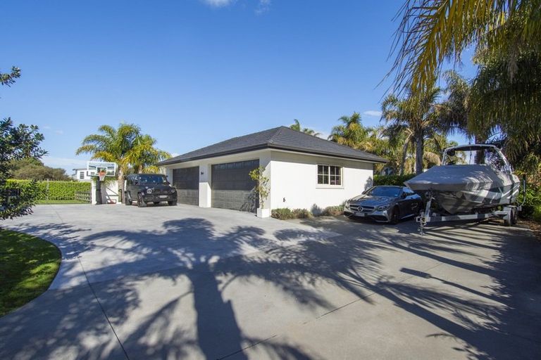 Photo of property in 22 Royal Ascot Drive, Papamoa Beach, Te Puke, 3187