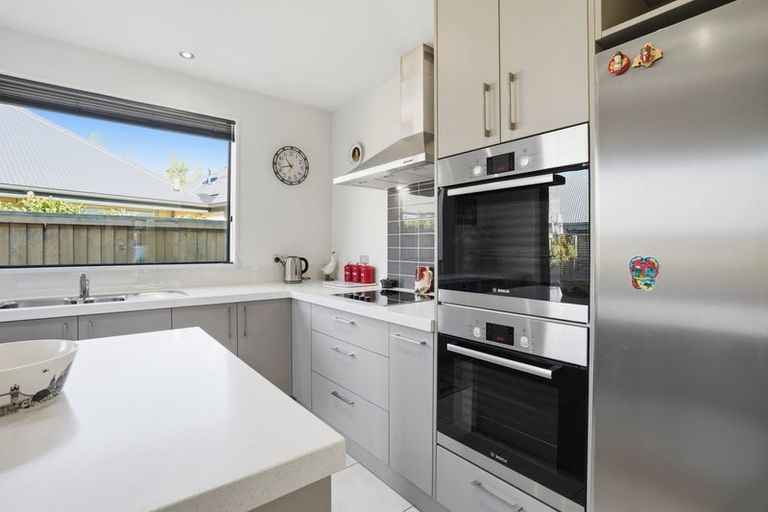 Photo of property in 9 Waterford Avenue, Northwood, Christchurch, 8051