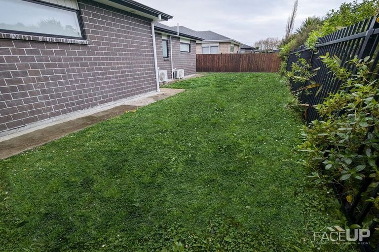 Photo of property in 21 Holcroft Street, Papakura, 2110