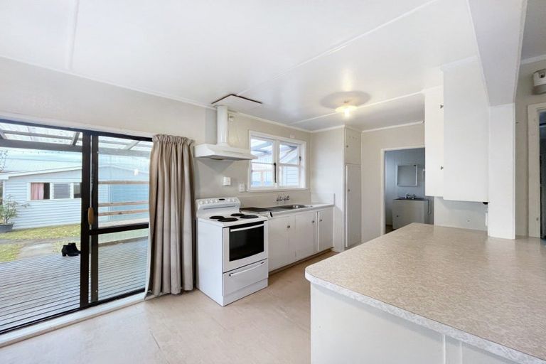 Photo of property in 3 Mersey Terrace, Roslyn, Palmerston North, 4414