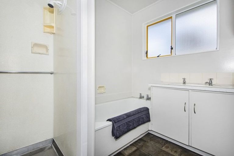 Photo of property in 1a Earls Place, Onerahi, Whangarei, 0110