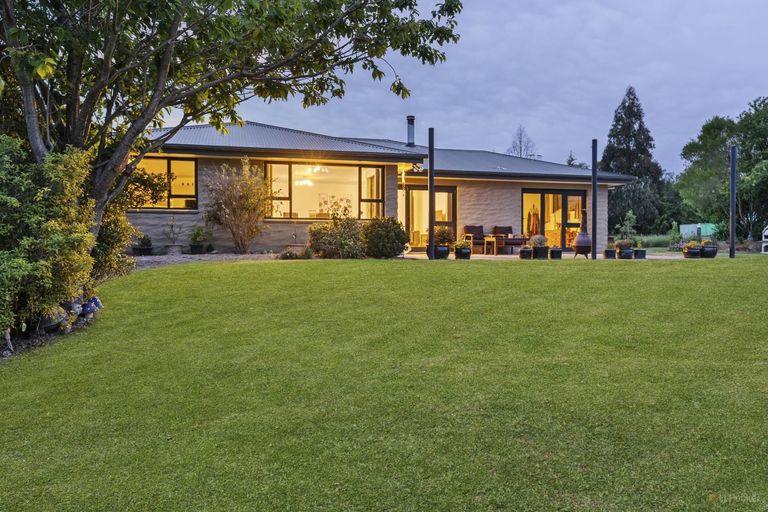 Photo of property in 964 Rolling Ridges Road, Levels Valley, Timaru, 7975
