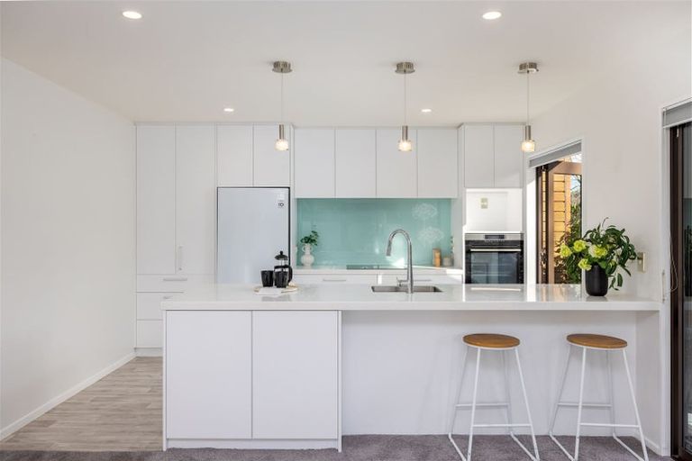 Photo of property in 1/87 Merrin Street, Avonhead, Christchurch, 8042