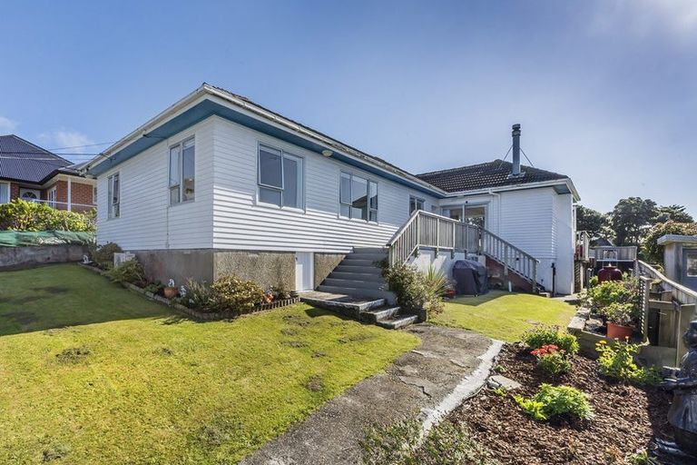 Photo of property in 62 Tireti Road, Titahi Bay, Porirua, 5022
