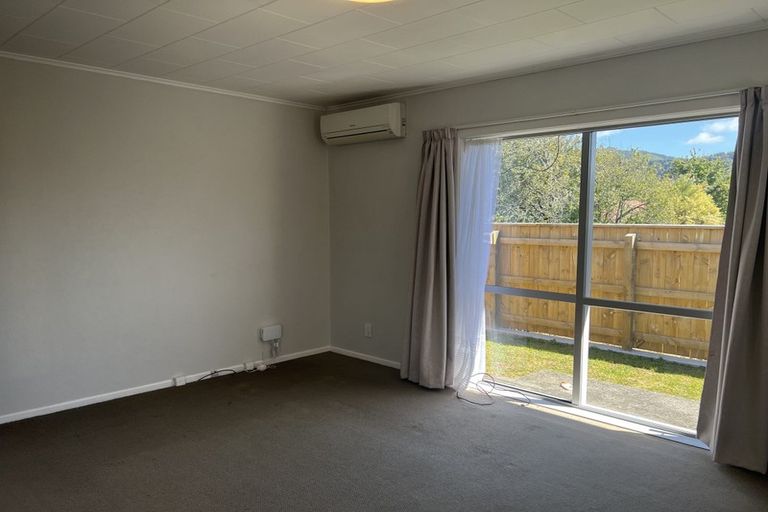 Photo of property in 8f1- Liverpool Street, Trentham, Upper Hutt, 5018