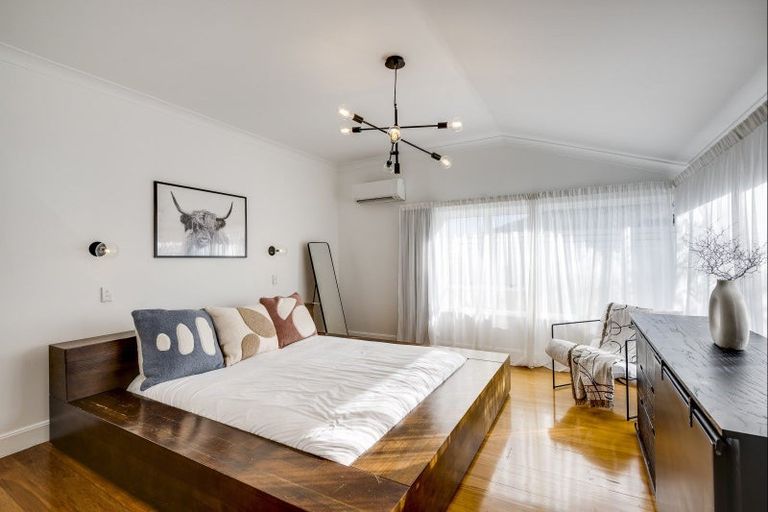 Photo of property in 115 Mcleod Street, Camberley, Hastings, 4120