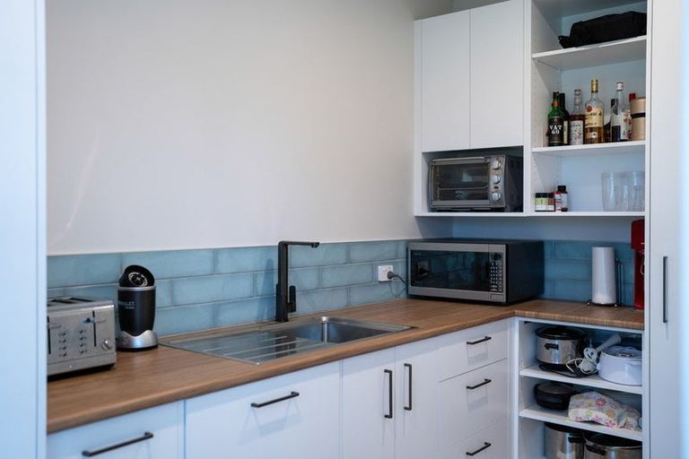 Photo of property in 99 Peake Road, Cambridge, 3493