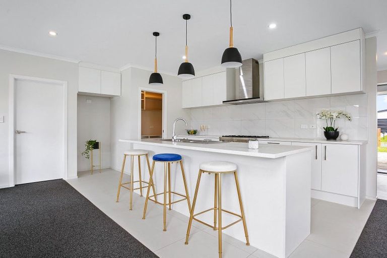 Photo of property in 6 Hehan Close, Cambridge, 3434