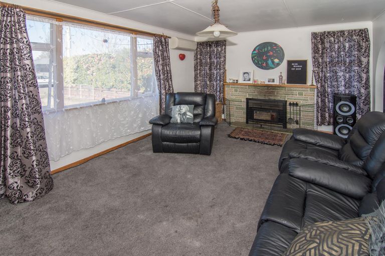 Photo of property in 2 Iorns Street, Masterton, 5810