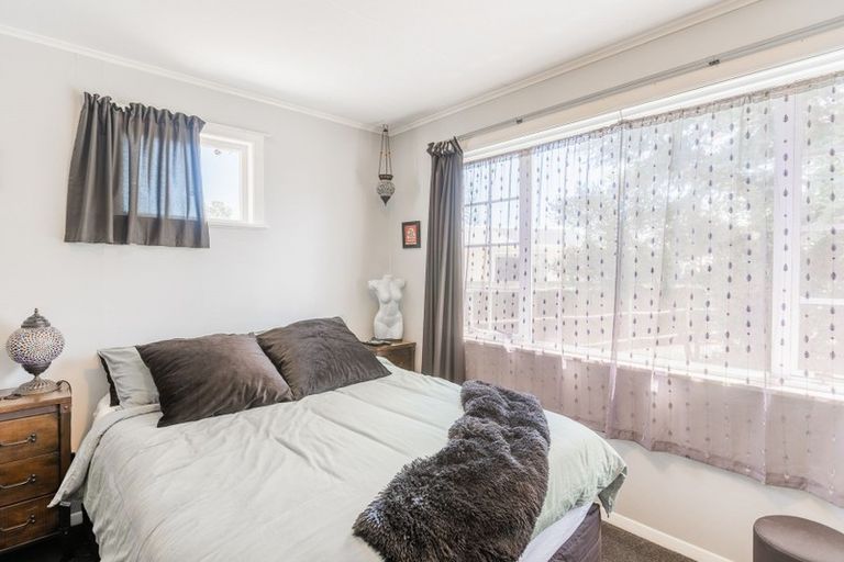 Photo of property in 70 Michael Road, Paraparaumu Beach, Paraparaumu, 5032