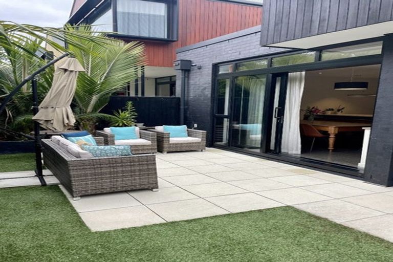 Photo of property in 14 Isitt Road, Hobsonville, Auckland, 0616