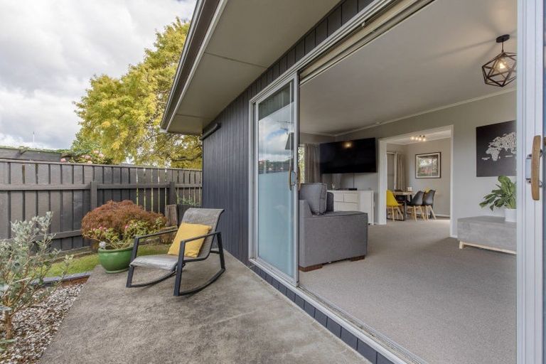 Photo of property in 2 Mclean Terrace, Waipukurau, 4200