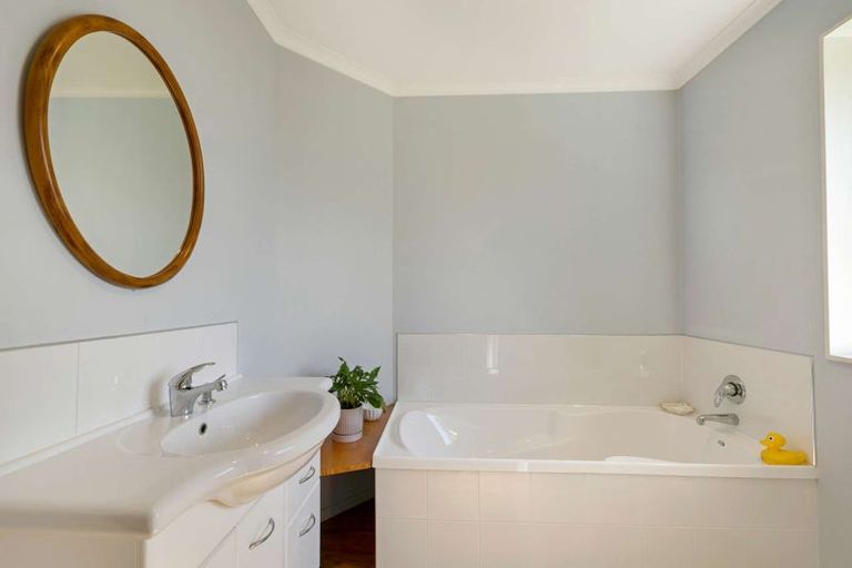 Photo of property in 11 Green Street, Rangiora, 7400