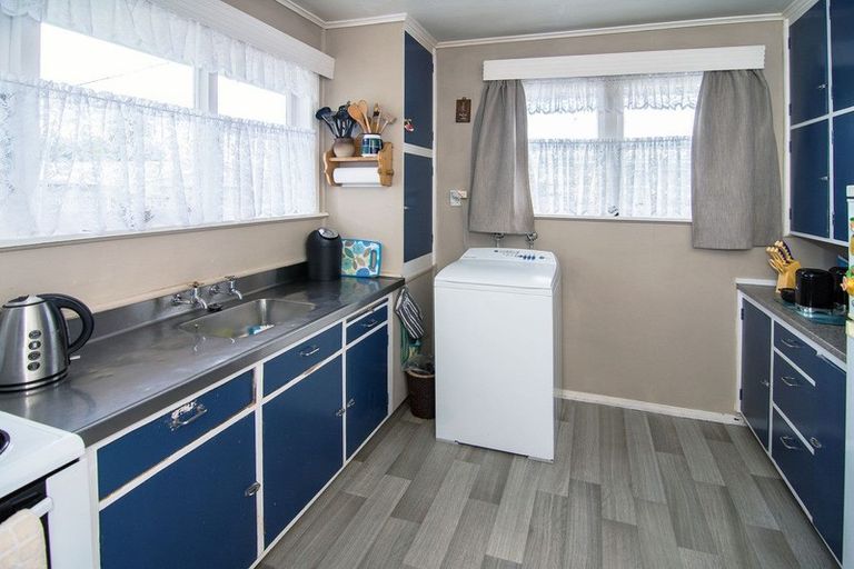 Photo of property in 81 Makoura Road, Masterton, 5810