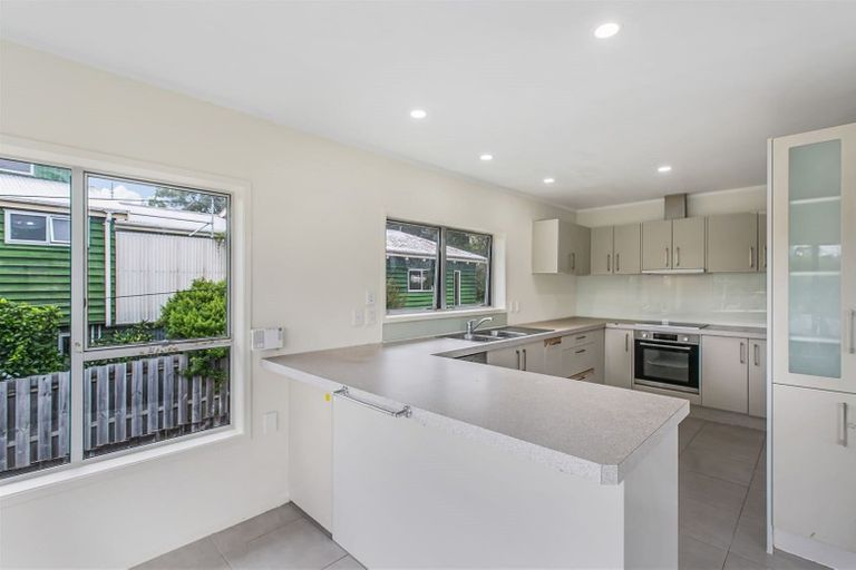 Photo of property in 404 Whangaparaoa Road, Stanmore Bay, Whangaparaoa, 0932