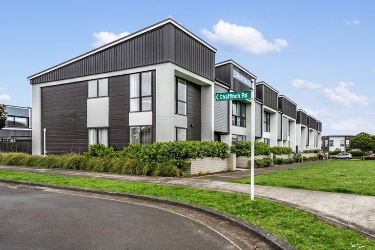 Photo of property in 2 Rangihina Road, Hobsonville, Auckland, 0616