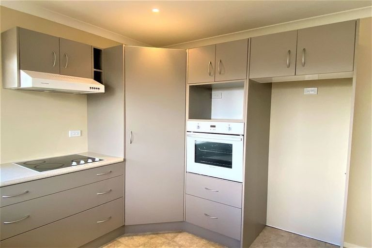 Photo of property in 295 Raeburne Street, Te Awamutu, 3800