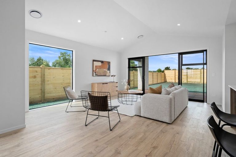 Photo of property in 74 Hugo Shaw Drive, Cambridge, 3434