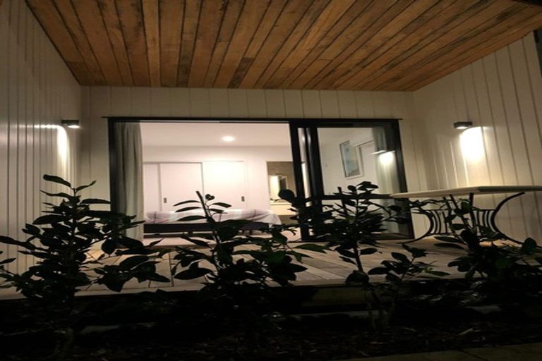 Photo of property in 28 Catalina Drive, Hobsonville, Auckland, 0616