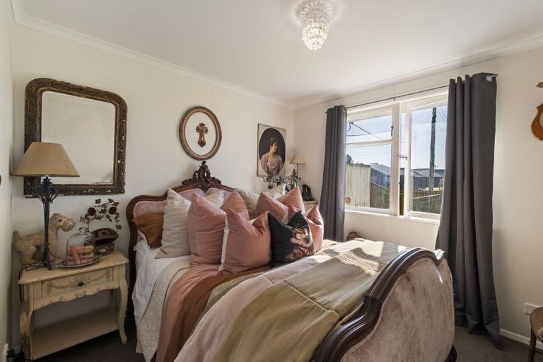 Photo of property in 47 Taumaihi Street, Bulls, 4818