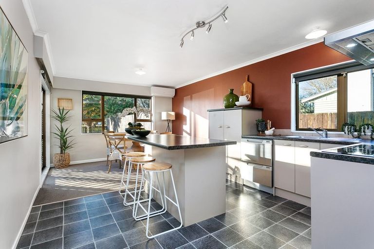 Photo of property in 111 Taylor Street, Cambridge, 3434