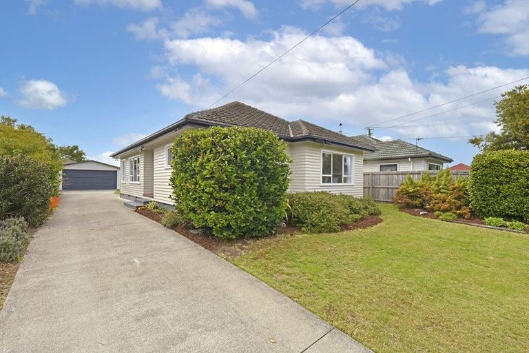 Photo of property in 4 Pamir Street, Mairehau, Christchurch, 8052