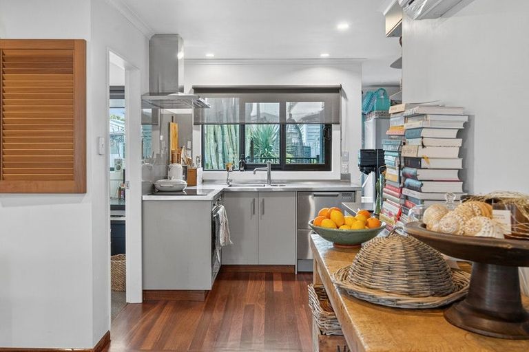 Photo of property in 780b Papamoa Beach Road, Papamoa Beach, Papamoa, 3118