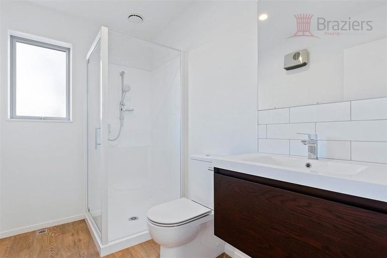 Photo of property in 71 Geraldine Street, Edgeware, Christchurch, 8013