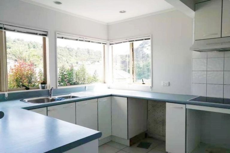 Photo of property in 1/111 Seaview Road, Glenfield, Auckland, 0629