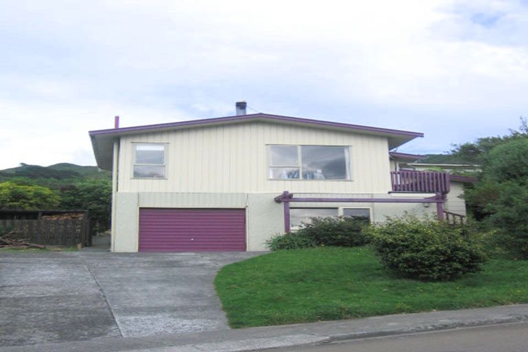 Photo of property in 33 Elliott Street, Johnsonville, Wellington, 6037