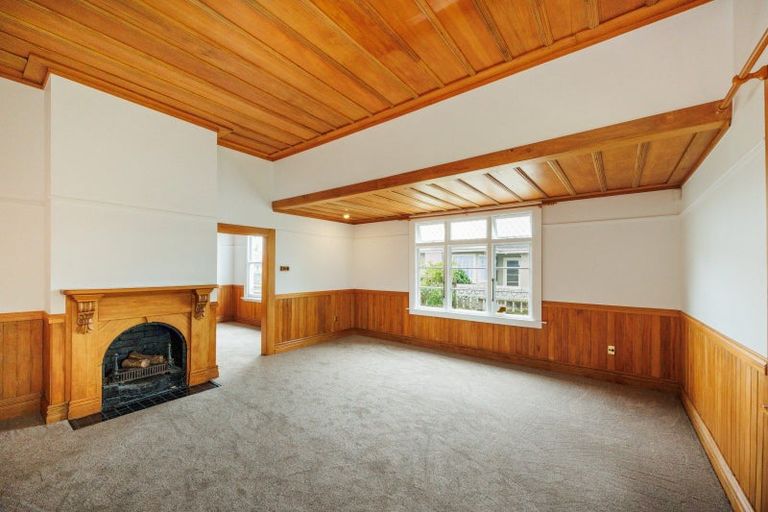 Photo of property in 294 Grey Street, Palmerston North, 4414