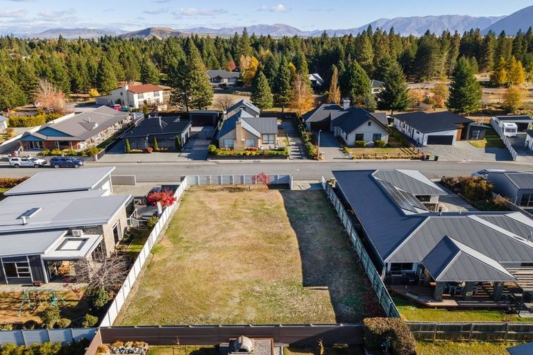 Photo of property in 29 Rhoboro Road, Twizel, 7901