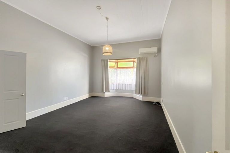 Photo of property in 92a Milson Line, Milson, Palmerston North, 4414