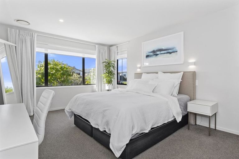 Photo of property in 2 Pimelea Street, Papamoa Beach, Papamoa, 3118