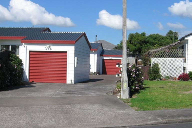 Photo of property in 7a Glenhaven Place, Te Atatu Peninsula, Auckland, 0610