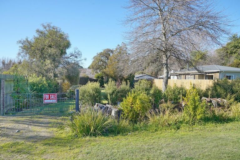 Photo of property in 49 Old Main Road North, Leithfield, Amberley, 7481