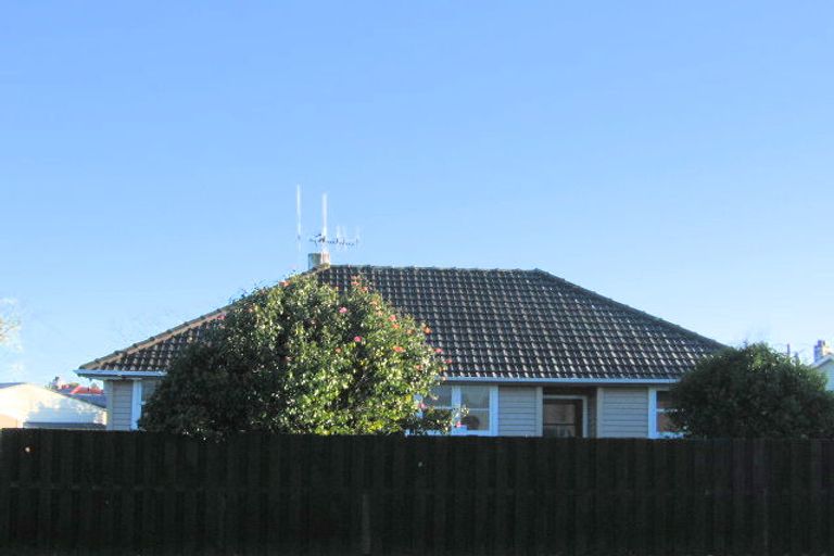 Photo of property in 90 Massey Street, Frankton, Hamilton, 3204