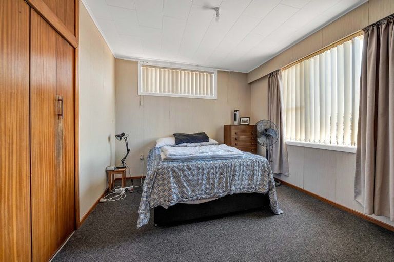 Photo of property in 38 Clemow Road, Fitzroy, New Plymouth, 4312