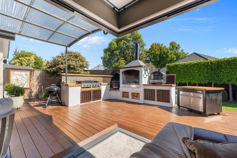 Photo of property in 11 Natalie Place, Harewood, Christchurch, 8051