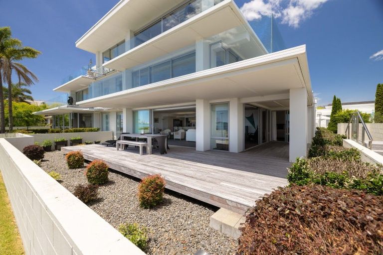 Photo of property in 1/104 Harbour Drive, Otumoetai, Tauranga, 3110