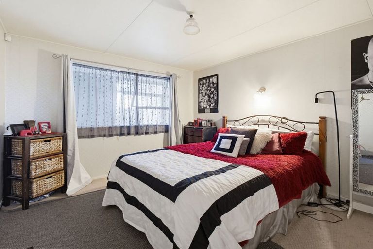 Photo of property in 105b Benmore Avenue, Cloverlea, Palmerston North, 4412