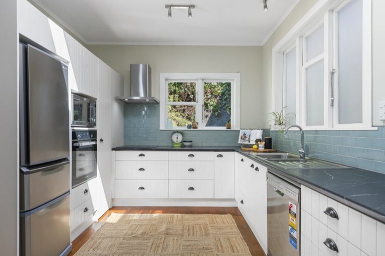 Photo of property in 286 Ohiro Road, Brooklyn, Wellington, 6021