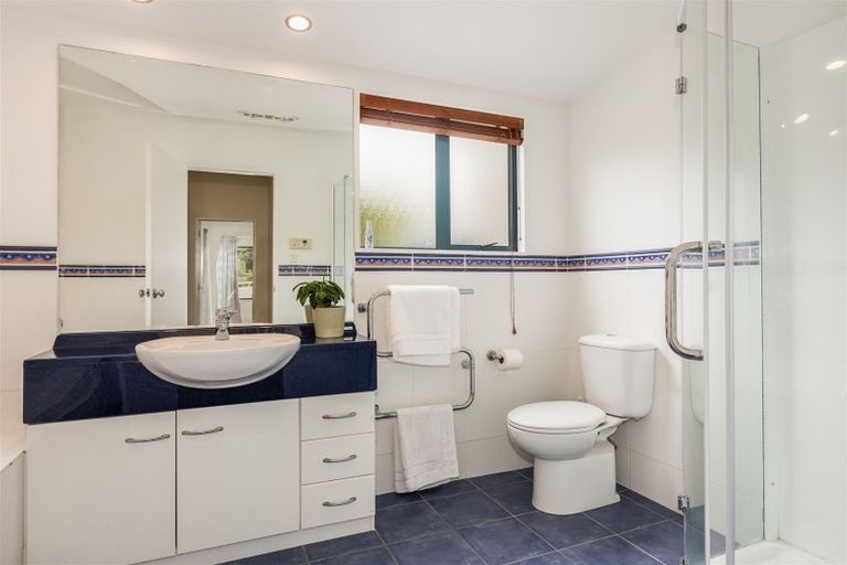 Photo of property in 18 Petrel Lane, Whitby, Porirua, 5024