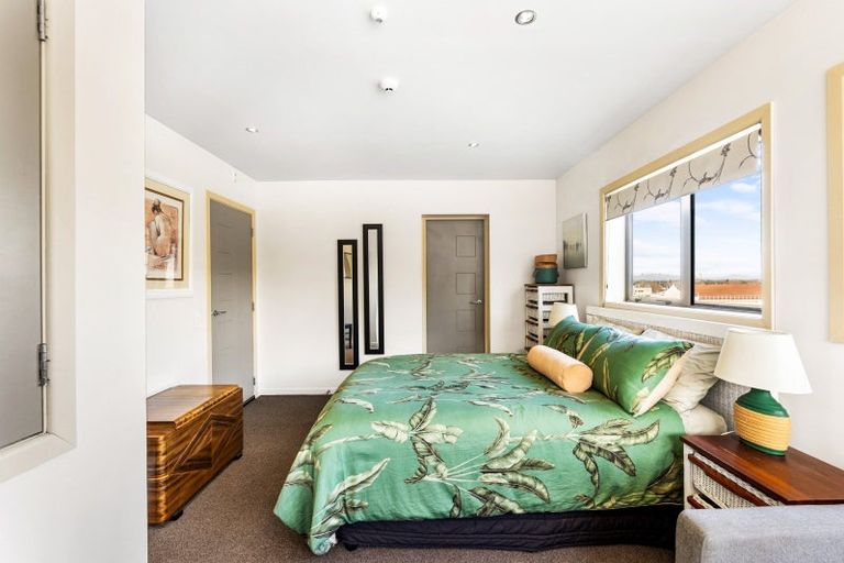 Photo of property in 61/3 Shakespeare Road, Napier South, Napier, 4110