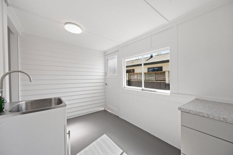 Photo of property in 906a Churchill Street, Akina, Hastings, 4122