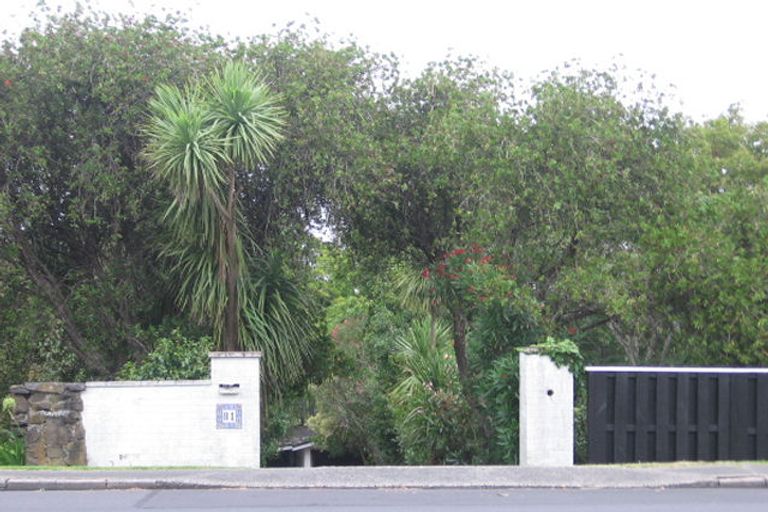 Photo of property in 81 Sunnybrae Road, Hillcrest, Auckland, 0627