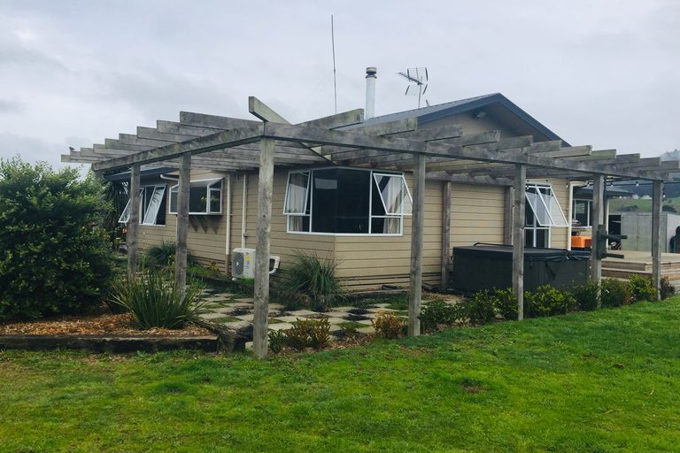 Photo of property in 27 Riverside Way, Ngaruawahia, Huntly, 3771