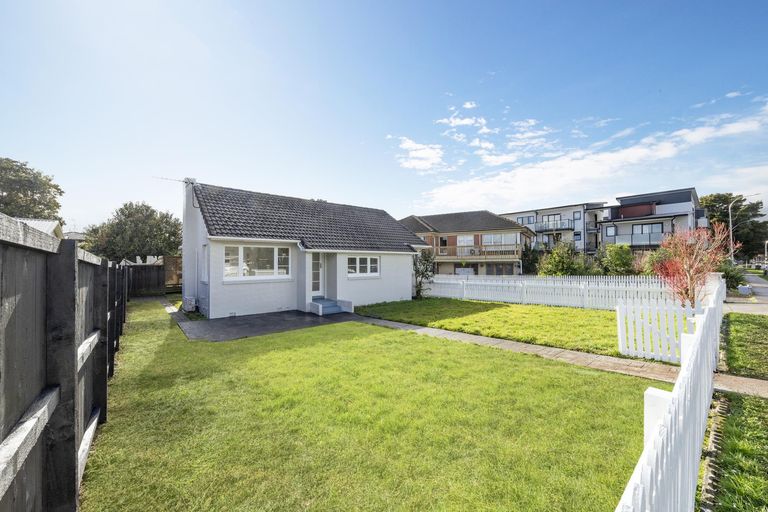 Photo of property in 1/34 Great South Road, Papakura, 2110